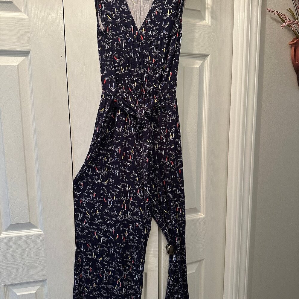 Bobeau one piece womens romper, size Medium, navy blue with sailboats